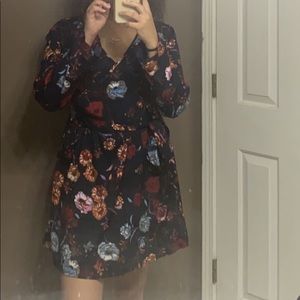 Boohoo NWT size 10 floral black wrap dress